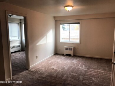 914 W 26th Ave unit 4, Anchorage, AK 99503 - photo 2