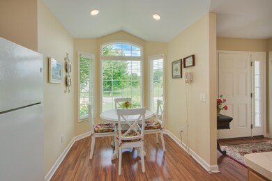 156 Round Hill Rd unit 16, Kalamazoo, MI 49009 - photo 3