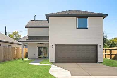 813 Barbara Mae St, Houston, TX 77015 - photo 3