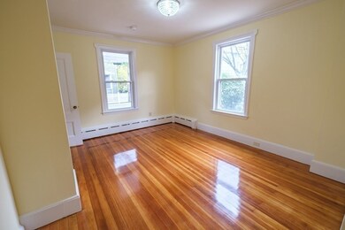 19 Faxon St unit F, Newton, MA 02458 - photo 4