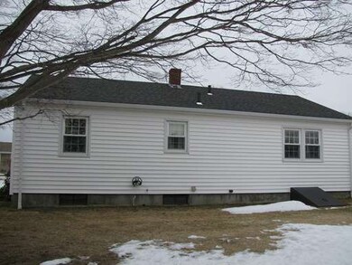 56 Sable Ave, North Dartmouth, MA 02747 - photo 4