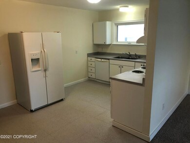 930 W 27th Ave unit 5, Anchorage, AK 99503 - photo 2