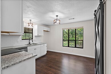 420 County Road 427 Loop, Dayton, TX 77535 - photo 6