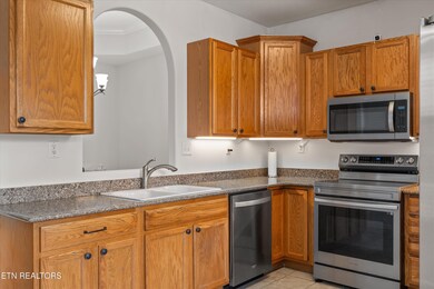 05-1432 Graybrook Ln-03