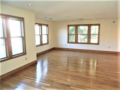 89 Florence St unit 91, Chestnut Hill, MA 02467 - photo 4