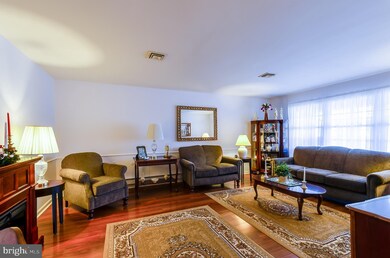 2 Cheshire Ct, Southampton, NJ 08088 - photo 5