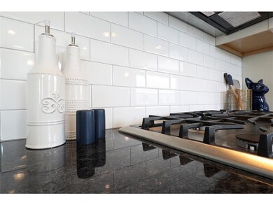 Enjoy cooking on gas cooktop. * Photo of similar h