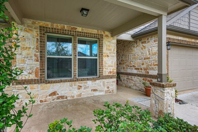 731 Rim Water Dr, Alvin, TX 77511 - photo 4