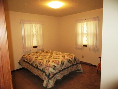 1710 4th Ave N, Menomonie, WI 54751 - photo 6