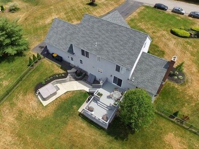 7 Ordway Ln, Kingston, NH 03848 - photo 3