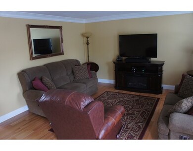 247 Broadway Rd unit 37, Dracut, MA 01826 - photo 2