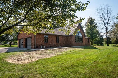 901 Niebruegge Ln, Freeburg, IL 62243 - photo 3