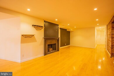 1317 Rhode Island Ave NW unit 1, Washington, DC 20005 - photo 5