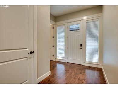 7705 NW Quinault St unit 13, Camas, WA 98607 - photo 3