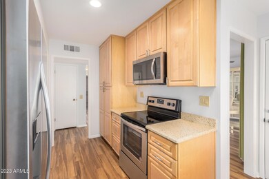 18005 N 99th Dr, Sun City, AZ 85373 - photo 7