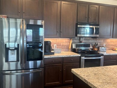 3302 Sweetwater Way, Sherman, TX 75090 - photo 5