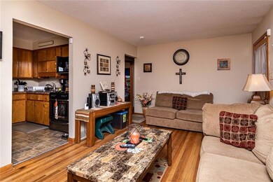 1535 Evergreen Ave, Des Moines, IA 50320 - photo 7