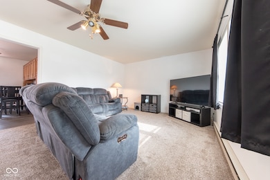 2462 W Southwind Ct, Columbus, IN 47201 - photo 4