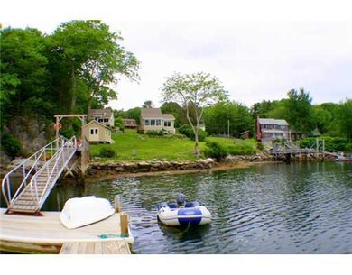 Waterfront/Dock/Pier.