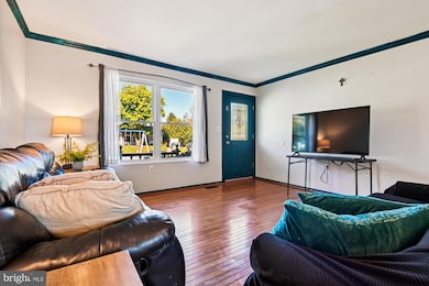 304 Crestview Ct, Westminster, MD 21158 - photo 7