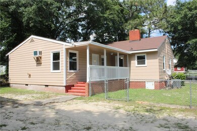 606 Roxie Ave, Fayetteville, NC 28304 - photo 4