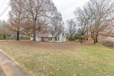 2718 Bedoll Ave, Poplar Bluff, MO 63901 - photo 2