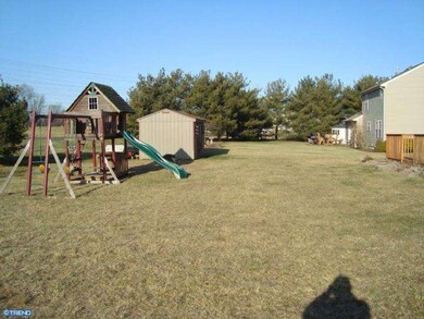 9 Anthony Dr, Burlington, NJ 08016 - photo 2