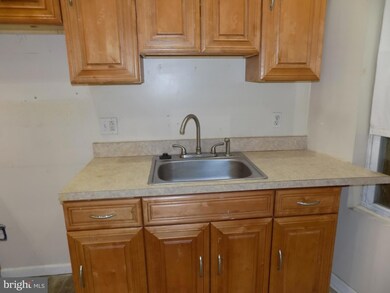 725 E Biddle St, Baltimore, MD 21202 - photo 7