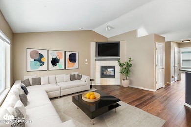 08-Living Room_SLS_-7722_Final