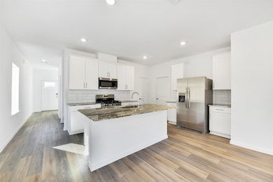 3930 El Vaquero Ct, League City, TX 77511 - photo 5