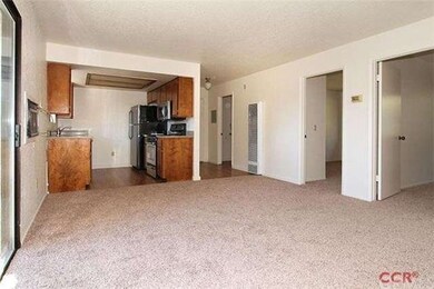 living room/kitchen