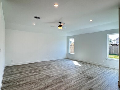 14122 Primrose Ridge Ln, Shenandoah, TX 77384 - photo 6