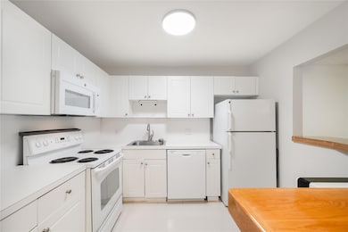 770 SE 2nd Ave unit F201, Deerfield Beach, FL 33441 - photo 2