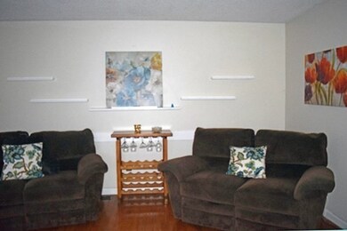 105 Tennis Plaza Rd unit 8, Dracut, MA 01826 - photo 6