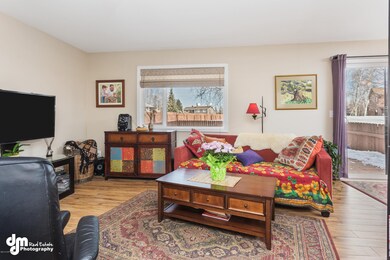 Living Room 5073-FULL