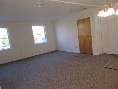 100 Trapelo Rd unit 3, Waltham, MA 02452 - photo 7