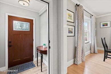 1532 Valencia Rd, Schenectady, NY 12309 - photo 3