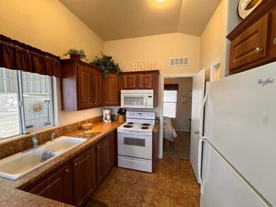 10442 N Frontage Rd unit 66, Yuma, AZ 85365 - photo 4