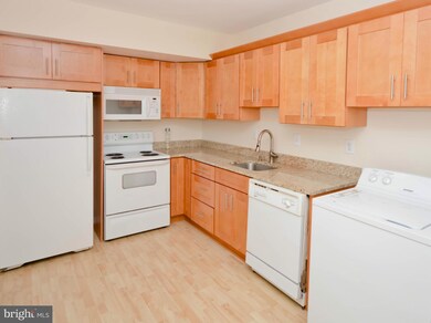 3105 Buccaneer Ct unit 101, Fairfax, VA 22031 - photo 3