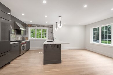 67 Eliot St unit 1, Chestnut Hill, MA 02467 - photo 2