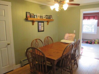 25 Pleasant St, Millinocket, ME 04462 - photo 5
