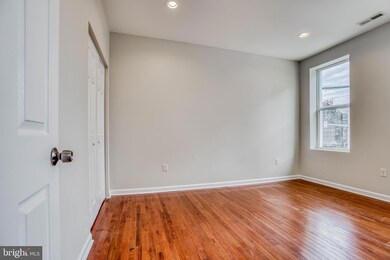 3994 Roland Ave, Baltimore, MD 21211 - photo 4