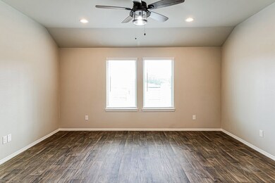 12209 Apple River Canyon Ct, Conroe, TX 77384 - photo 4