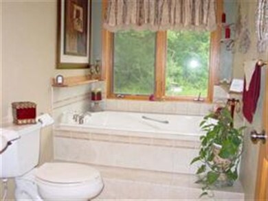 N8288 6th Ave, New Lisbon, WI 53950 - photo 7