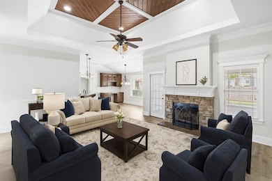 4562 Amelia Cir, Hahira, GA 31632 - photo 4