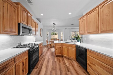 19192 Hollow Ln, Redding, CA 96003 - photo 6