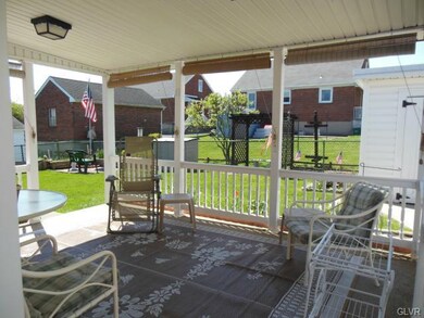 757 Bridge St, Bethlehem, PA 18018 - photo 3