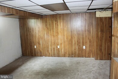 1921 Larkhall Rd, Dundalk, MD 21222 - photo 6