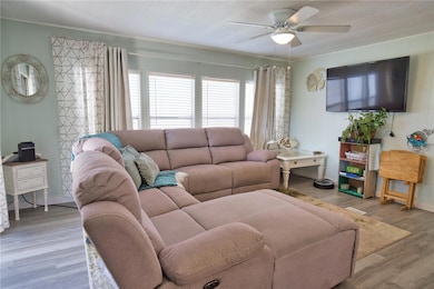 8207 Archie St, Englewood, FL 34224 - photo 4