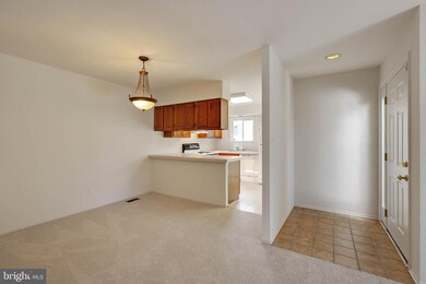 9322 Grazing Terrace, Montgomery Village, MD 20886 - photo 4